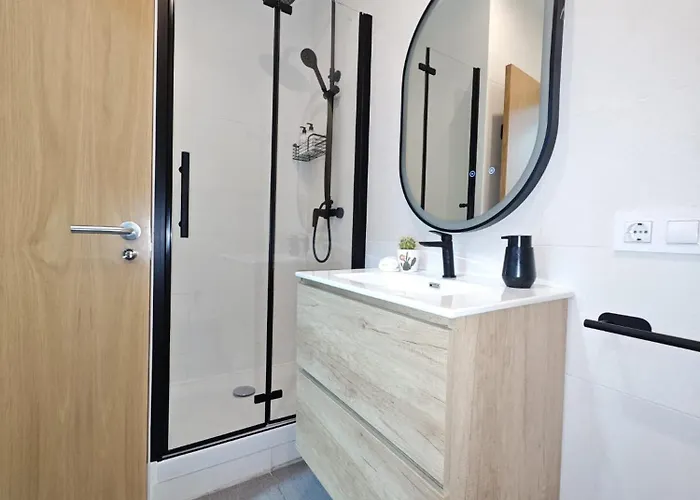 Del Mercado Little Apartament *